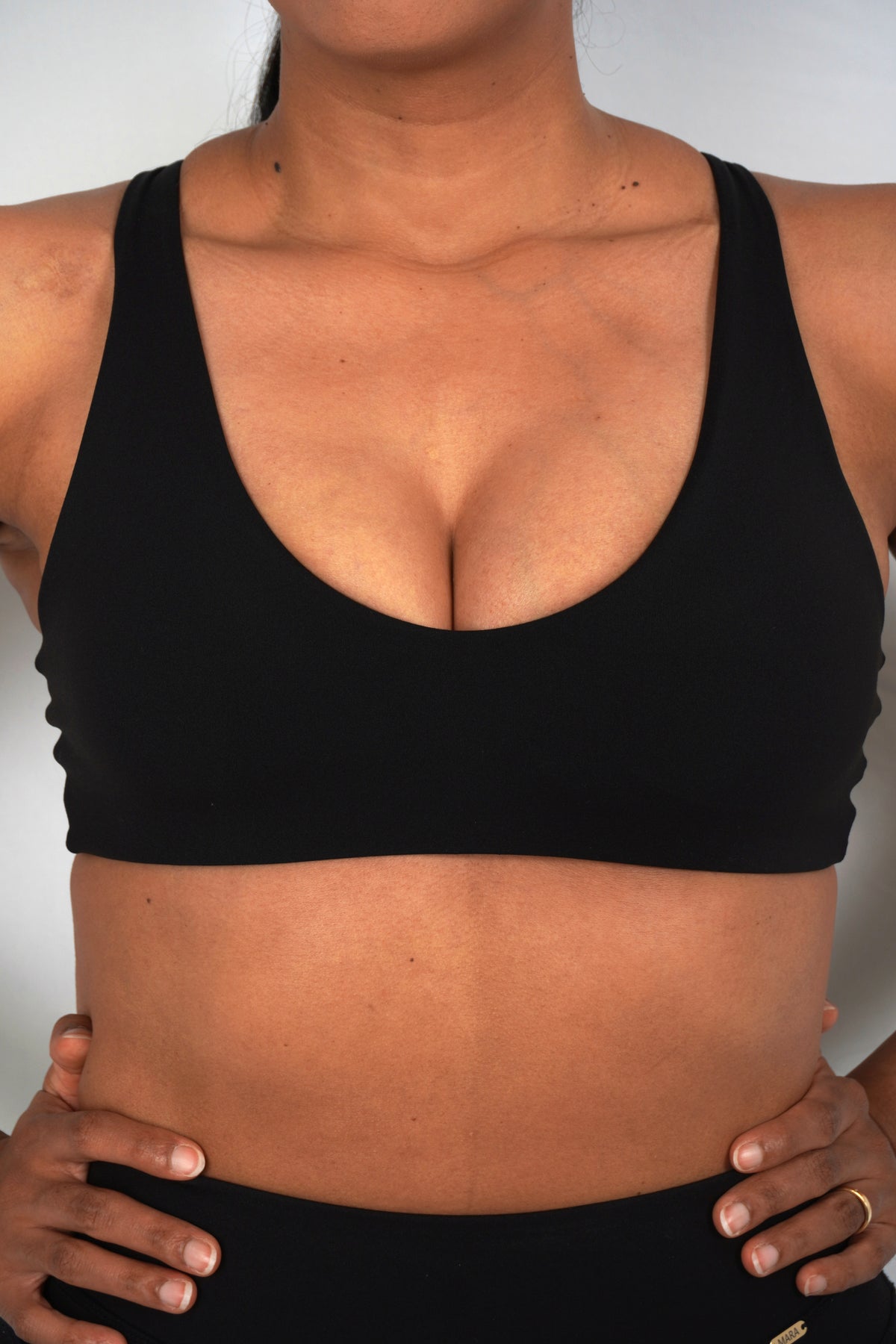 Ioana Bra - black